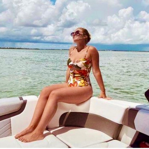 🆕 [aerie] triple knot floral one piece swimsuit - Picture 11 of 16